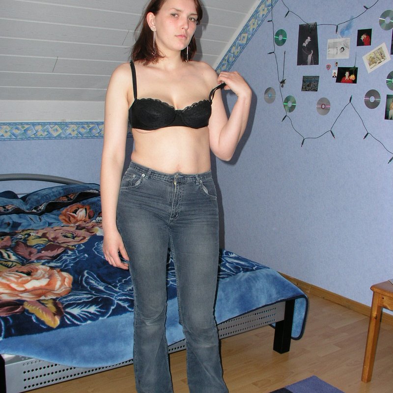 Amateur live sex coquine Estella Caudry